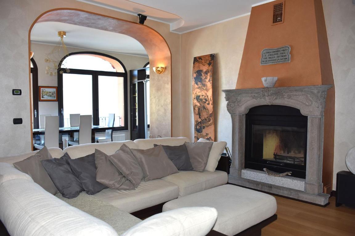Bellagio Lakeside Apartment Exterior photo